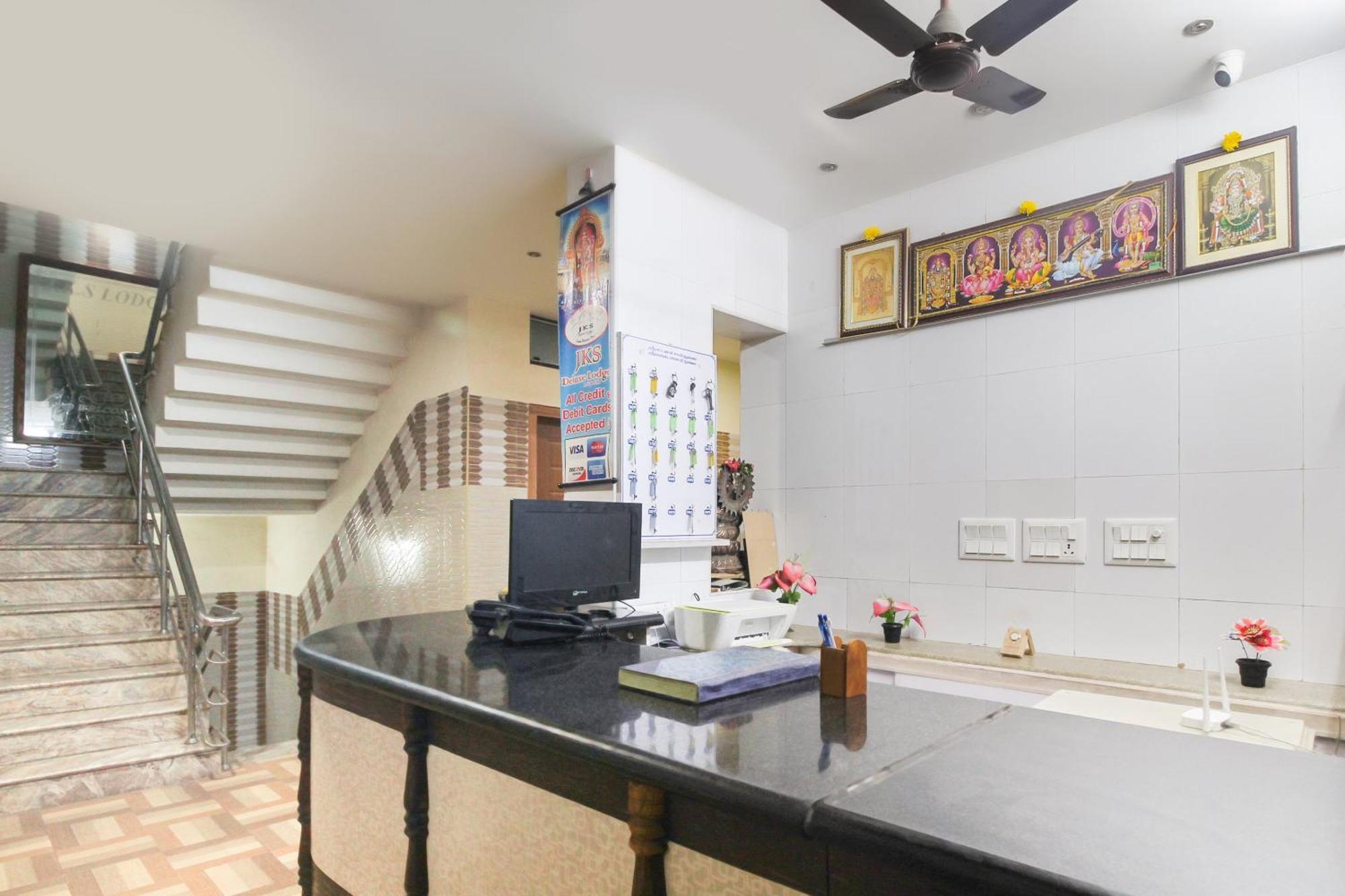 Hotel O Jks Deluxe Lodge Udaiyarpalaiyam Εξωτερικό φωτογραφία