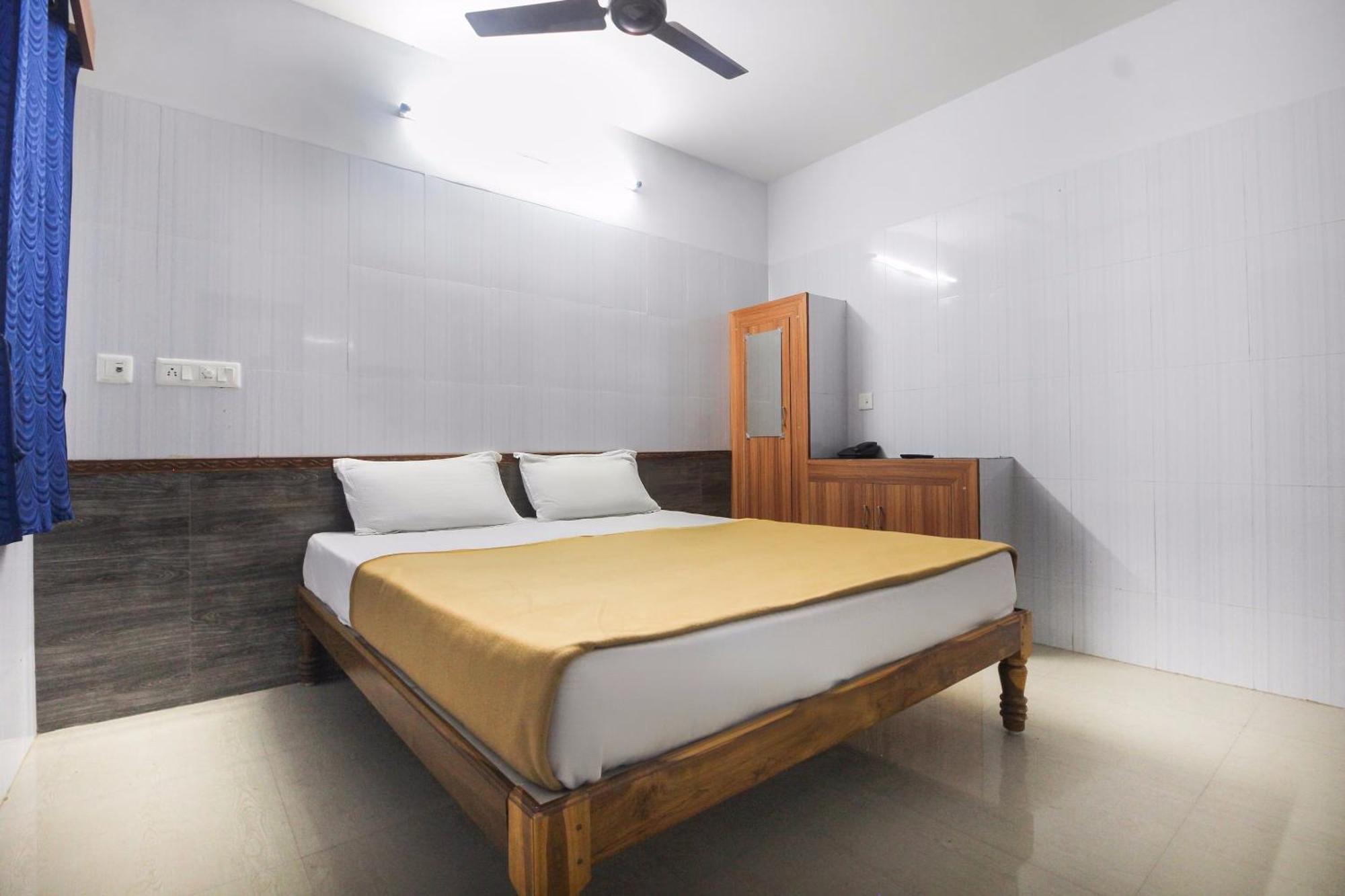 Hotel O Jks Deluxe Lodge Udaiyarpalaiyam Εξωτερικό φωτογραφία